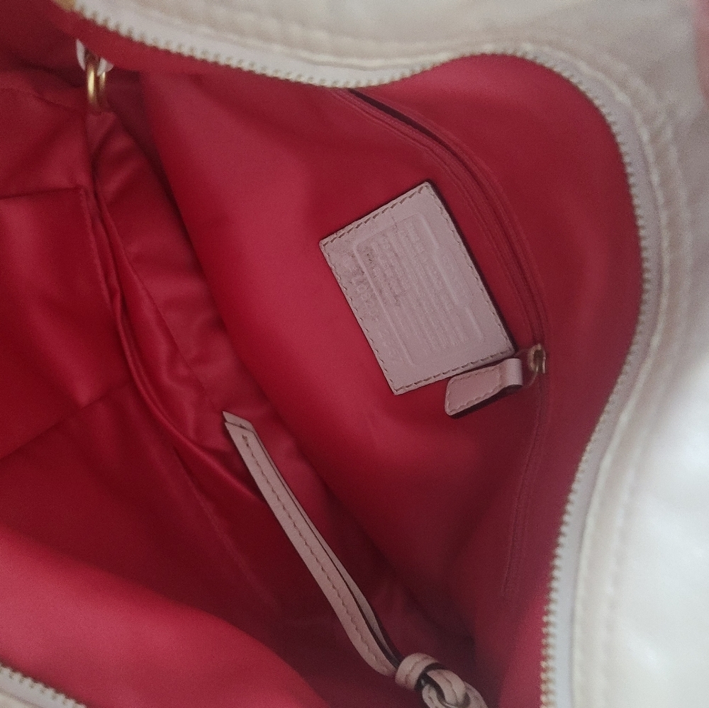 Beige Coach bag - Picture 5 of 8